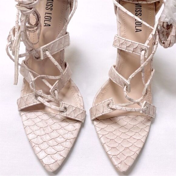 NWOT Miss Lola PARADISE SKIES - Nude - Picture 1 of 9